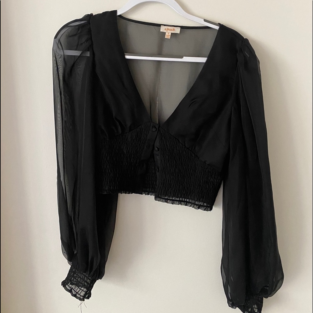 Brunch flowy long sleeve crop
